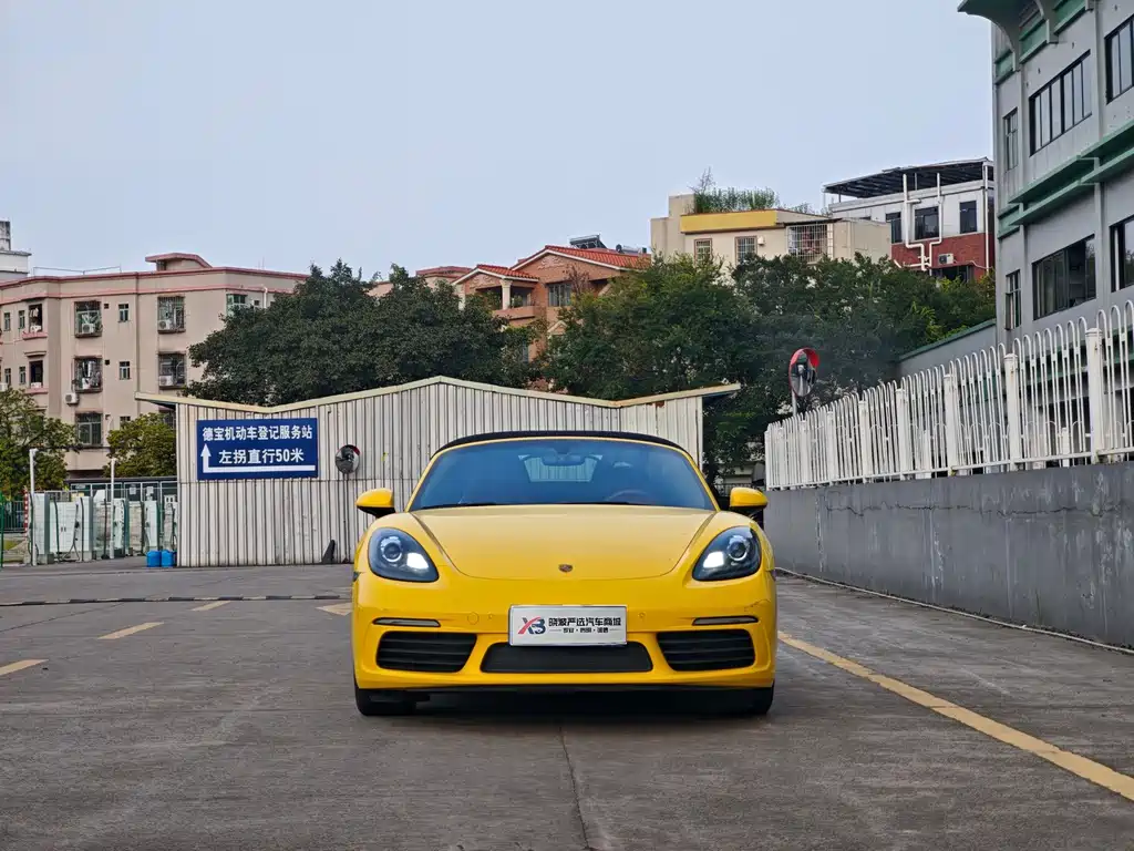 Porsche 718 2022 Boxster 2.0T