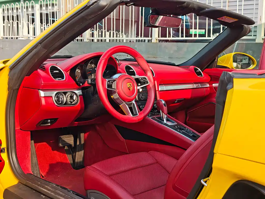 Porsche 718 2022 Boxster 2.0T