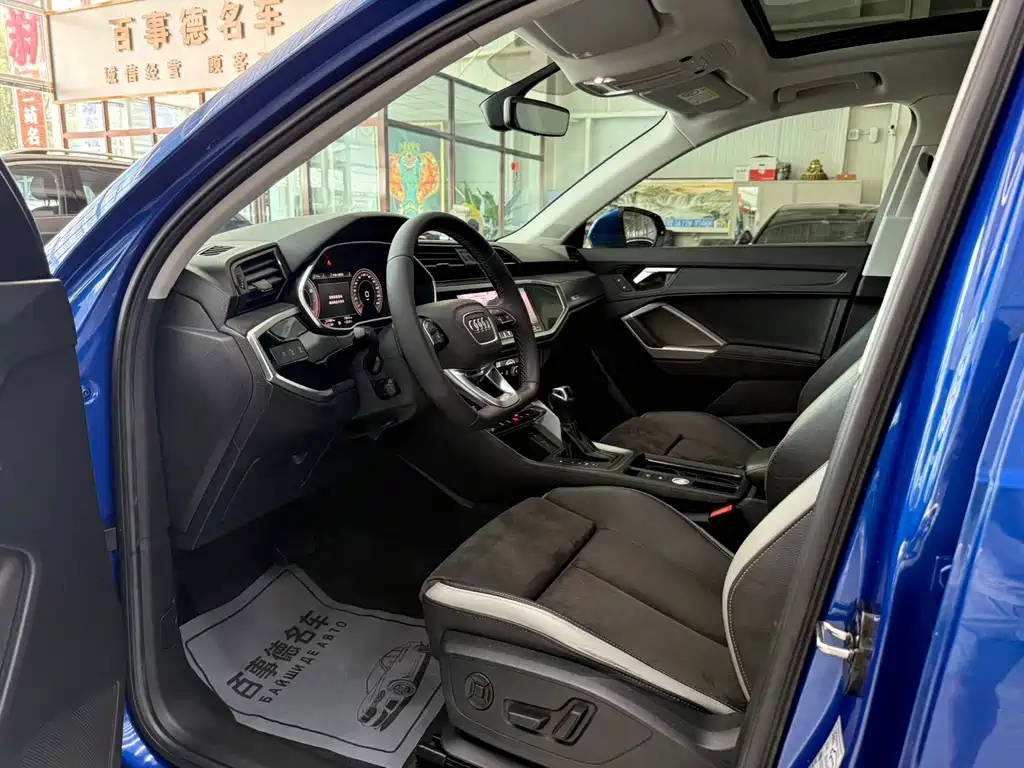 Audi Q3 2022 35 TFSI Fashion