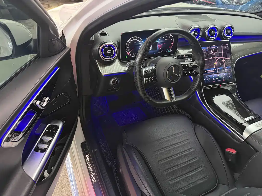 Mercedes-Benz C-Class — миниатюра 4