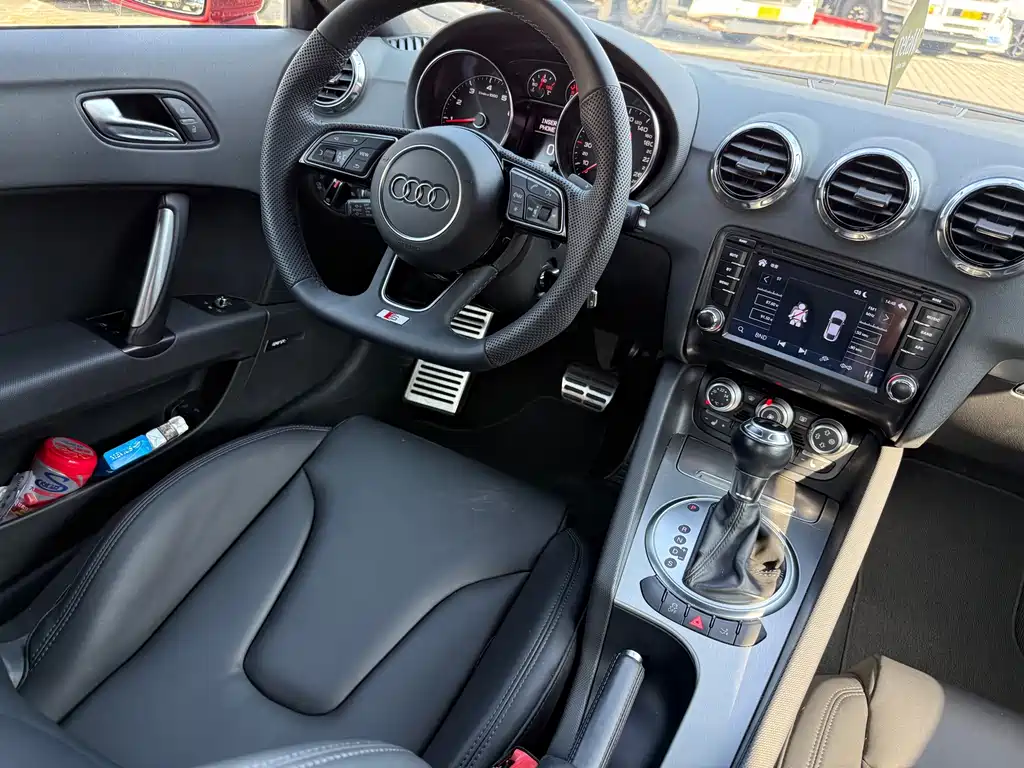 Audi TT — миниатюра 13