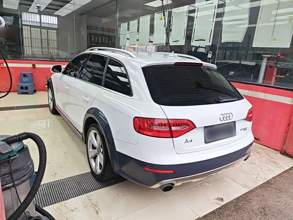 Audi A4 2014 40 TFSI allroad quattro plus