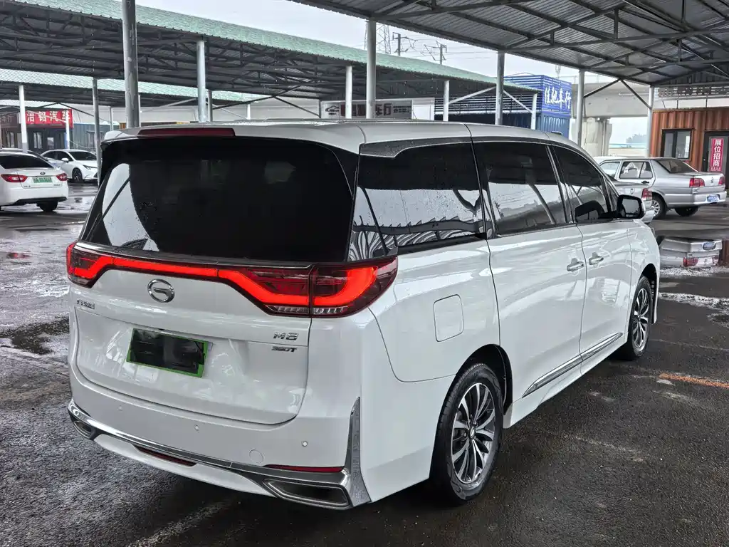 GAC M8 2021 390T Premium