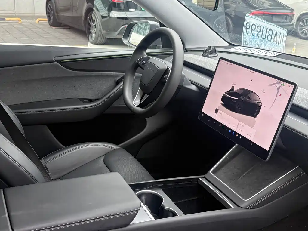 Tesla Model Y — фотографии объявления, Фото 5