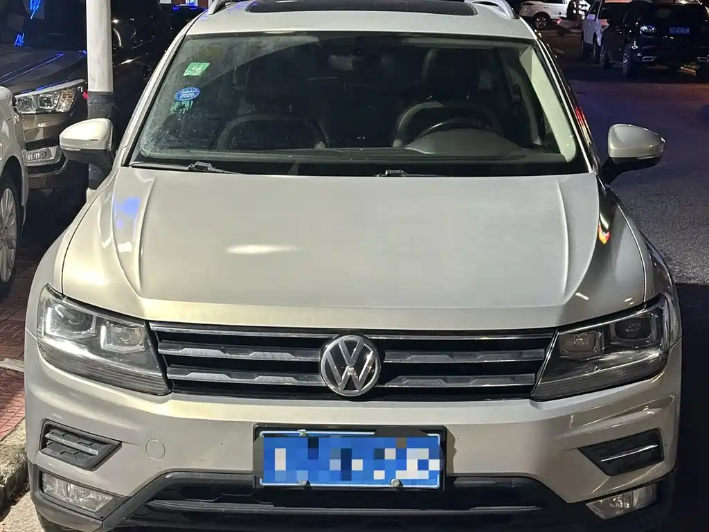 Volkswagen Tiguan L — миниатюра 2