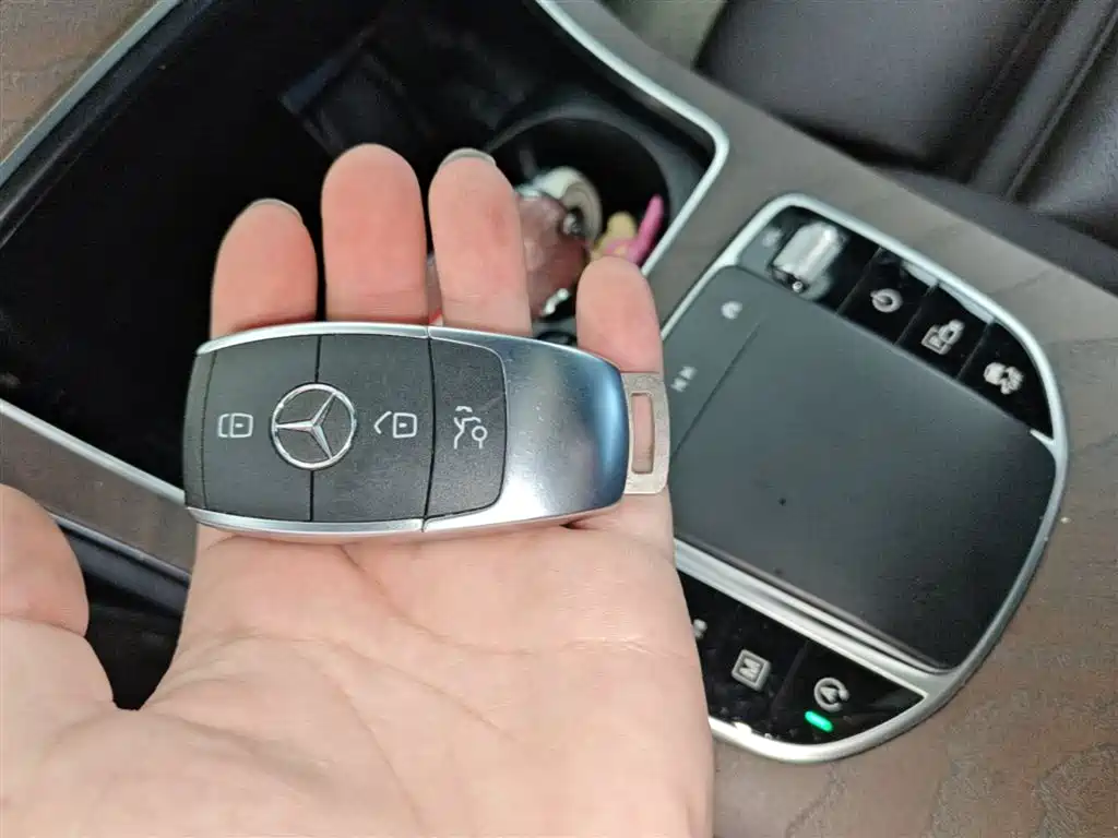 Mercedes-Benz GLC 2022 GLC 260 L 4MATIC Luxury