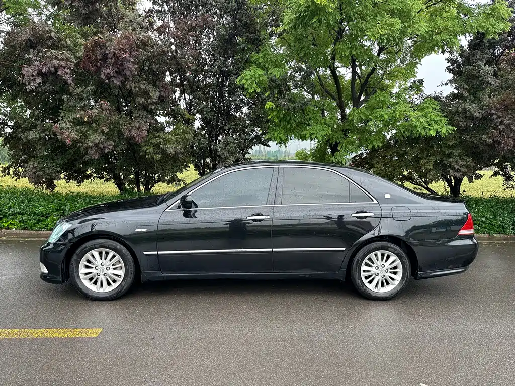 Toyota Crown 2007 2.5L Royal