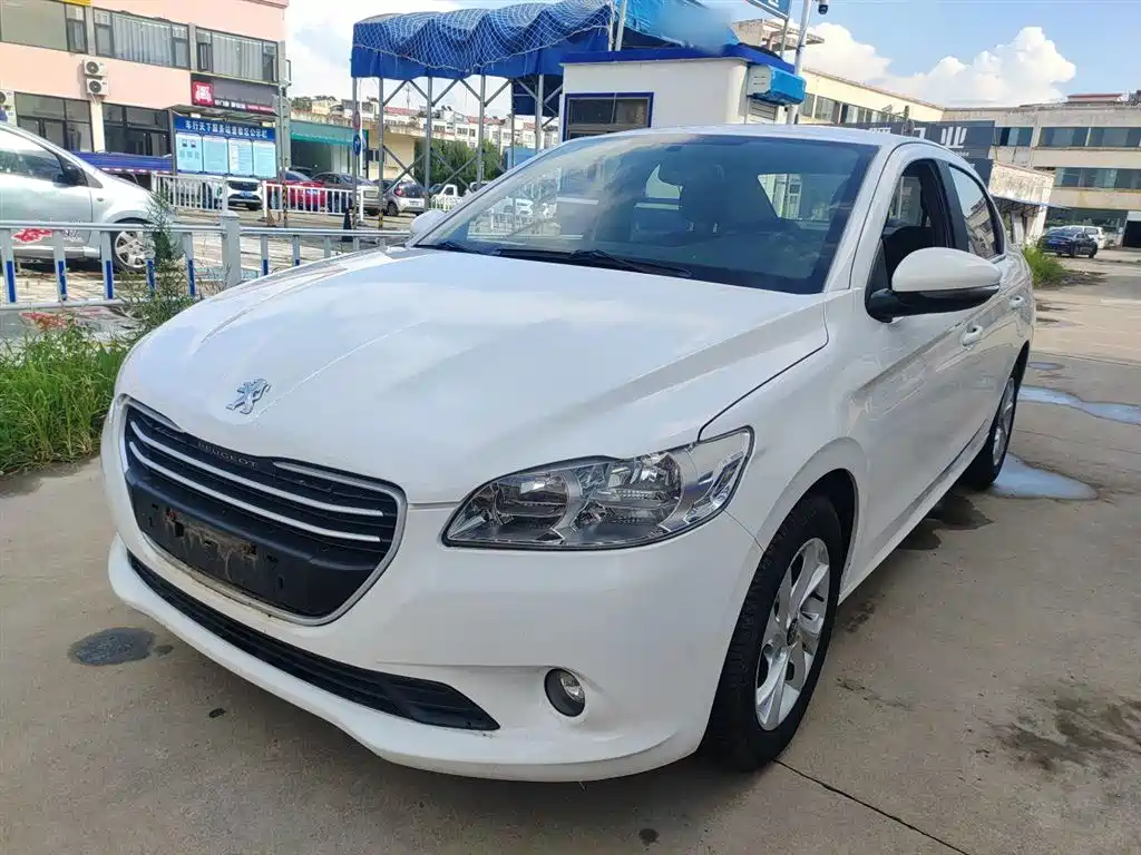 Peugeot 301 2016