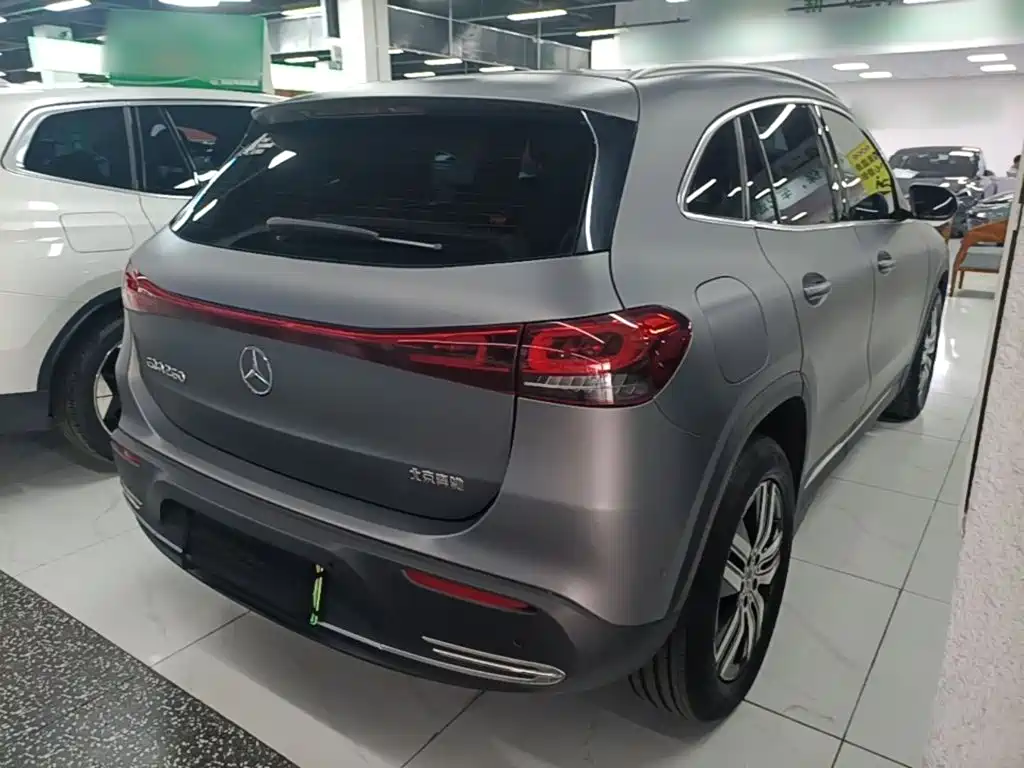 Mercedes-Benz EQA — миниатюра 7