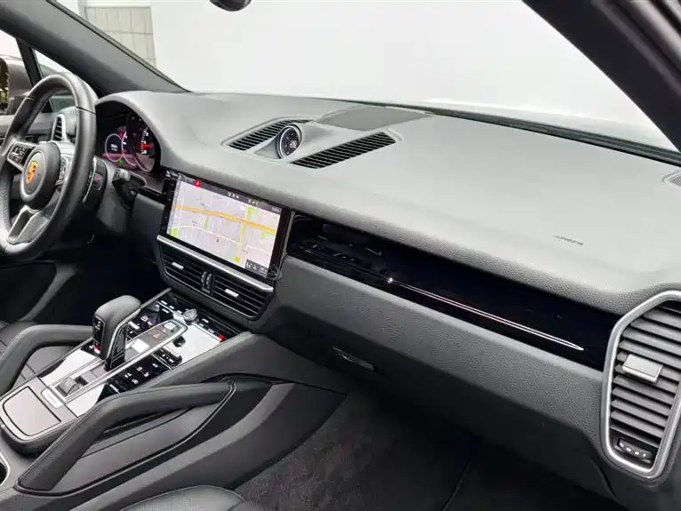 Porsche Cayenne 2019 Cayenne 3.0T