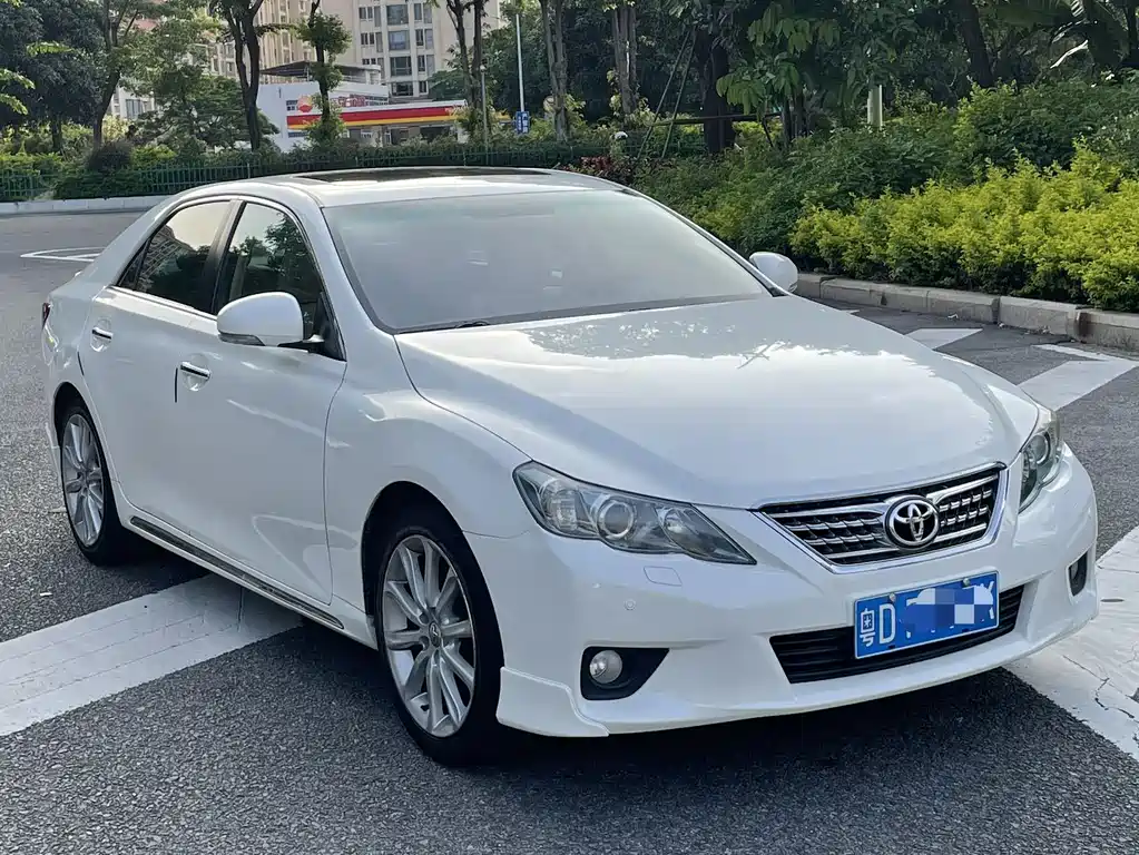 Toyota Reiz 2010 2.5V