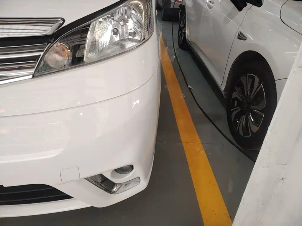 Nissan NV200 — миниатюра 24