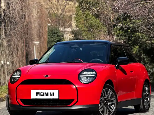 MINI ELECTRIC  COOPER 2025