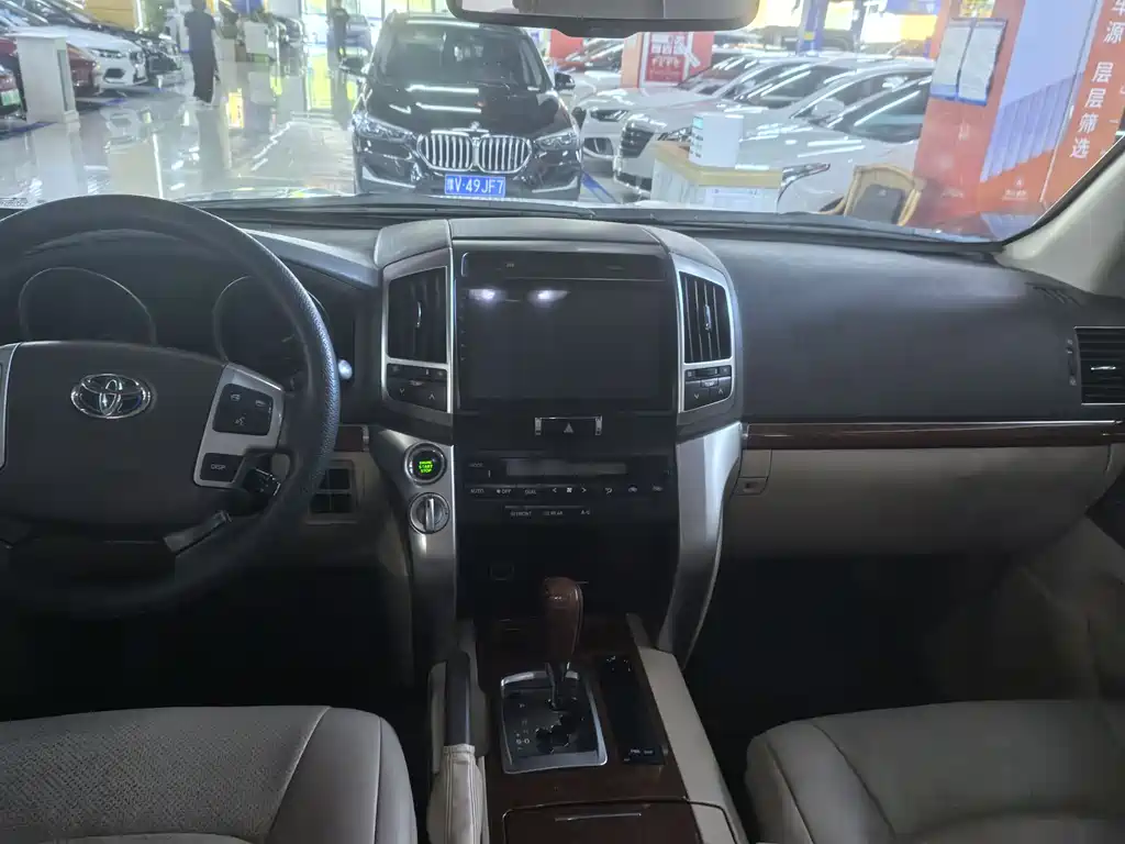 Toyota Land Cruiser 2015 4.0L V6