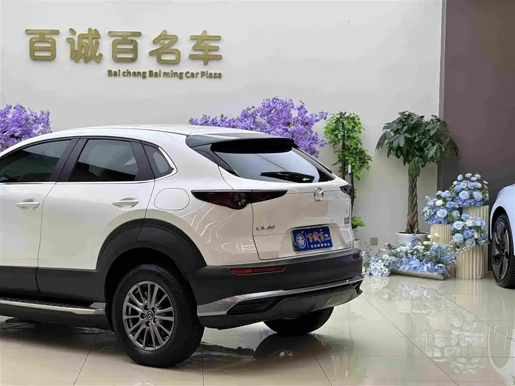 Mazda CX-30 EV — миниатюра 8
