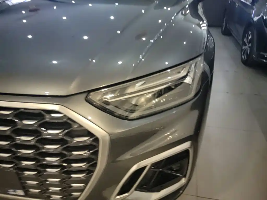 Audi Q5L Sportback — миниатюра 24
