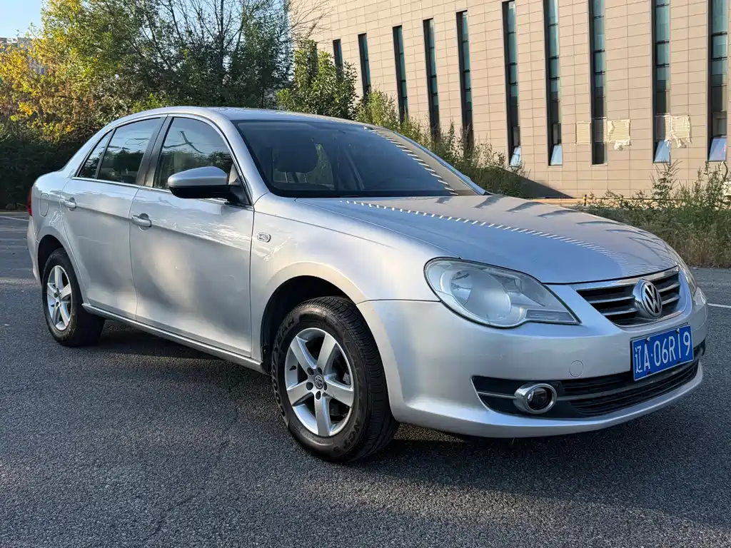 Volkswagen Bora 2008 1.6L MT Comfort