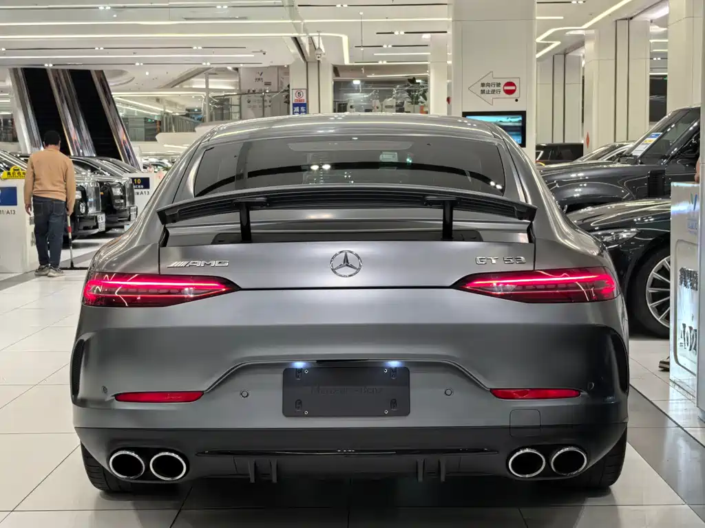 MERCEDES-BENZ AMG GT