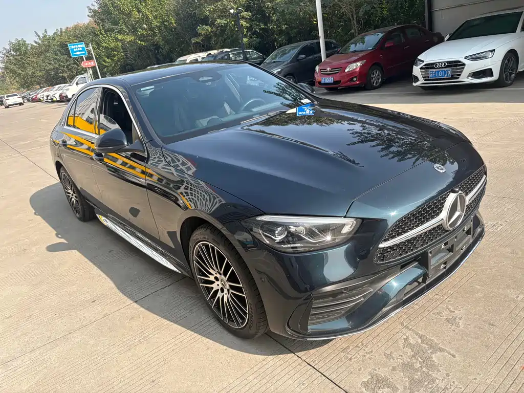 MERCEDES-BENZ C CLASS