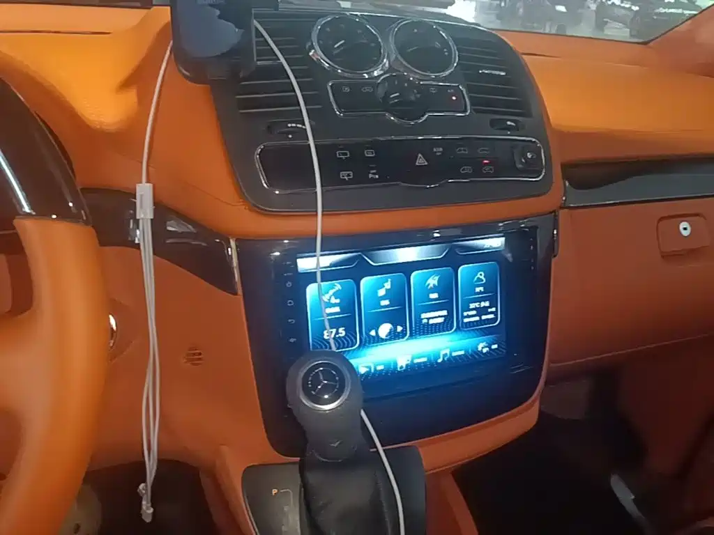 Mercedes-Benz Viano — миниатюра 13