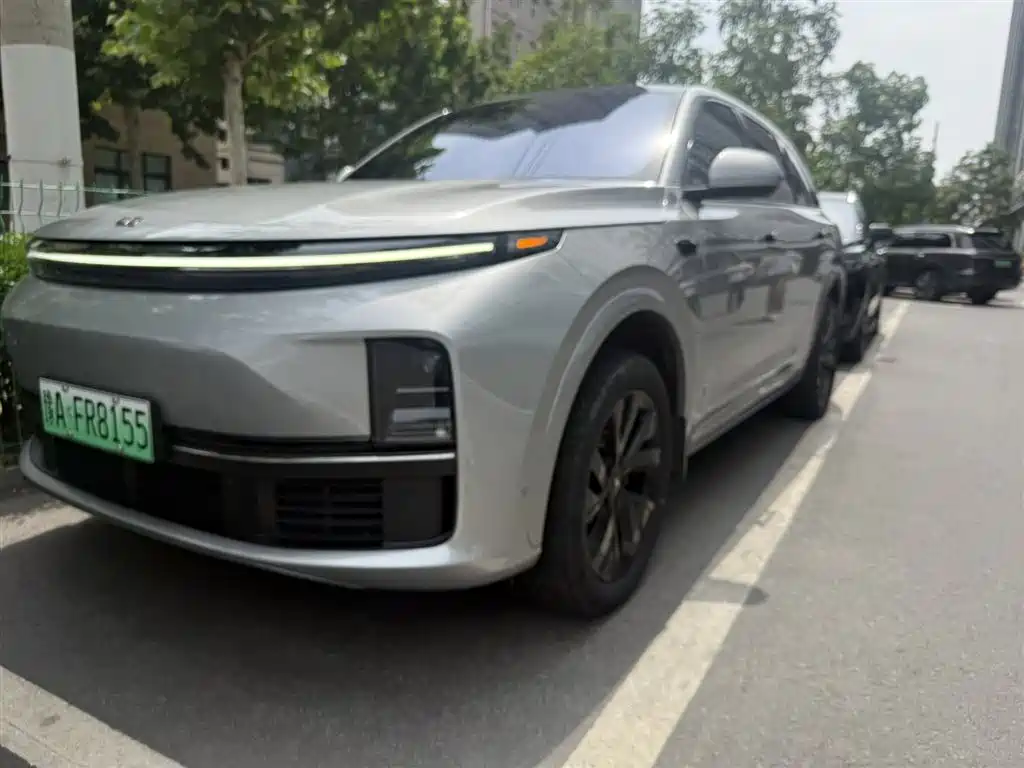 Li Auto L7