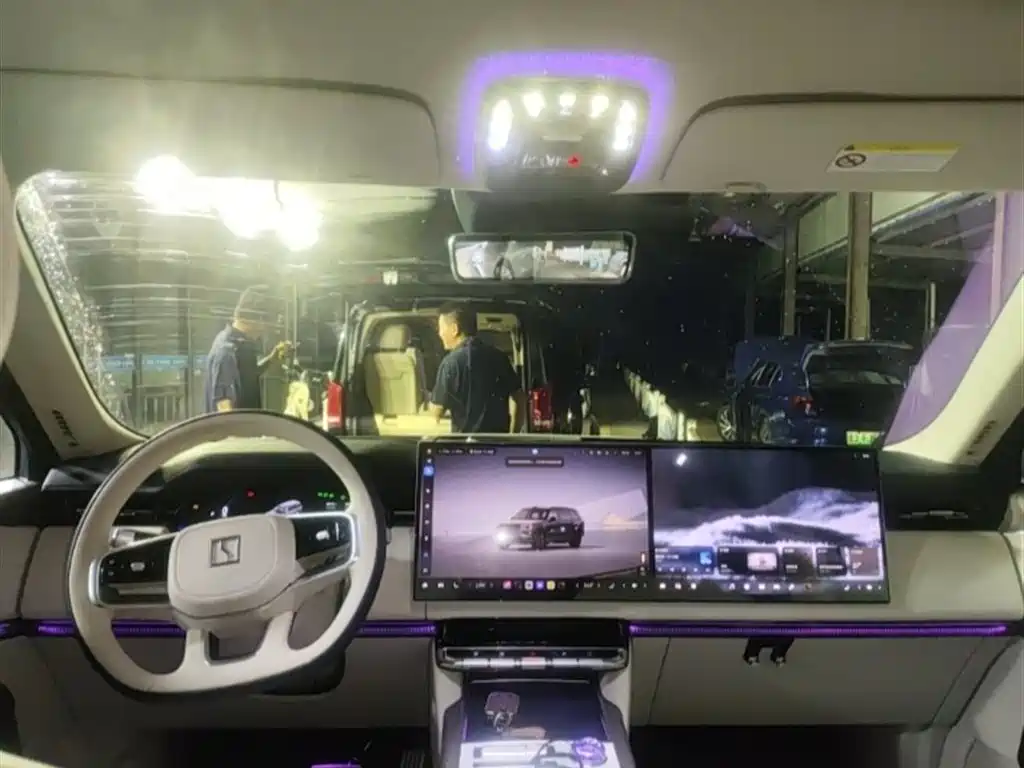Zeekr 9X 2025 Ultra 70kWh