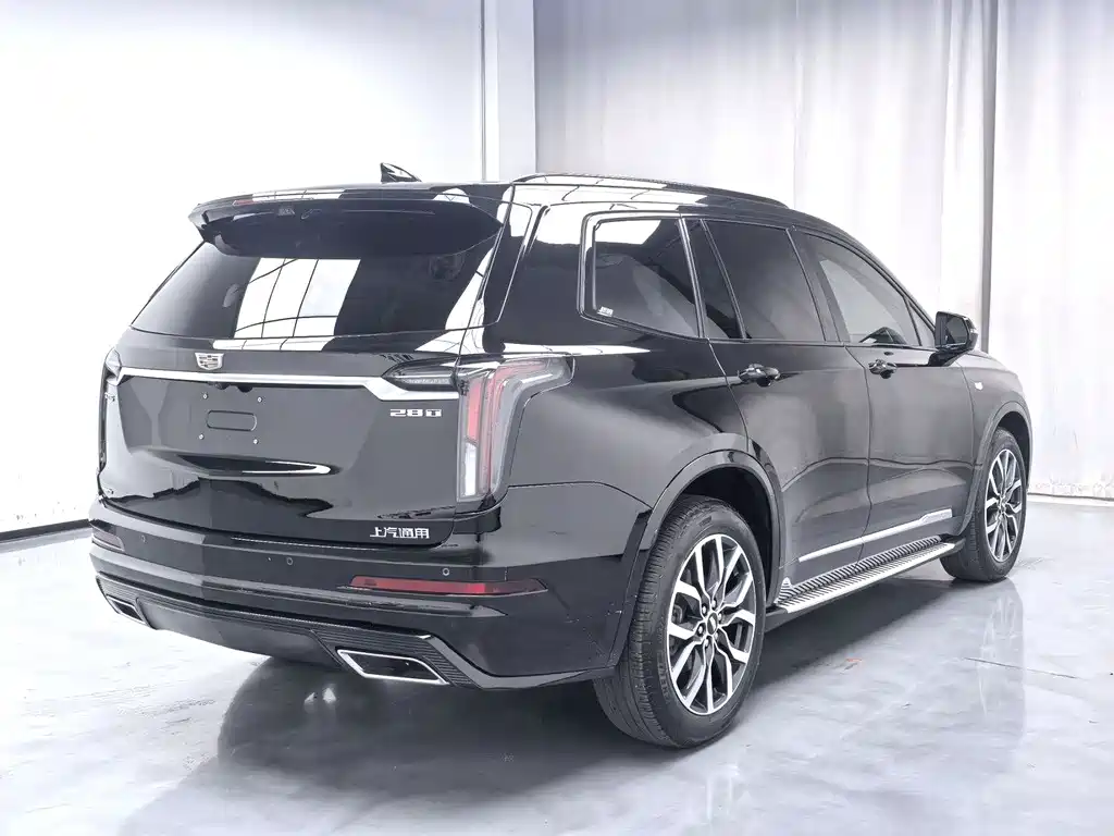 Cadillac XT6 2021 2.0T мест Luxury