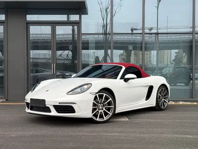 PORSCHE 718