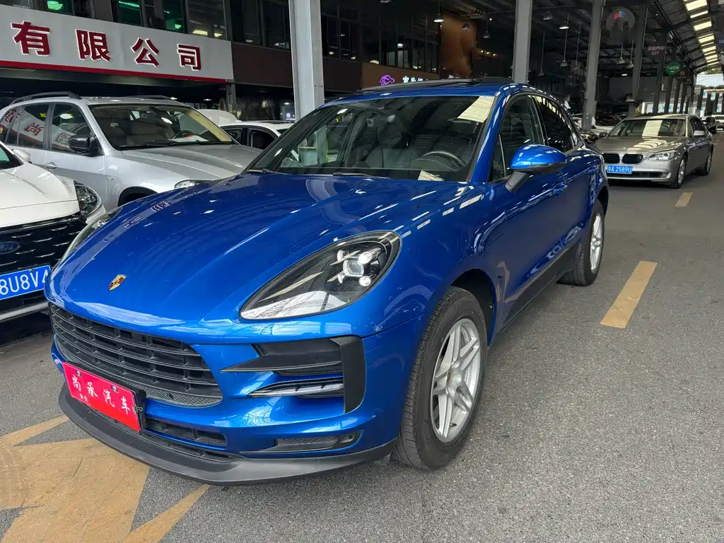 Porsche Macan 2020