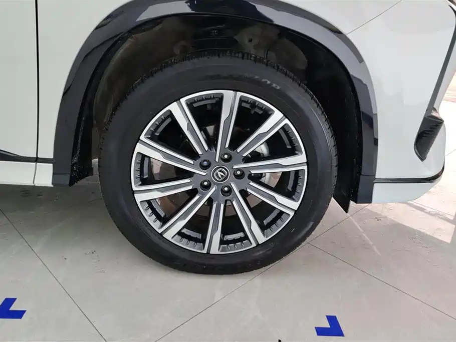 CHANGAN CS75 PLUS
