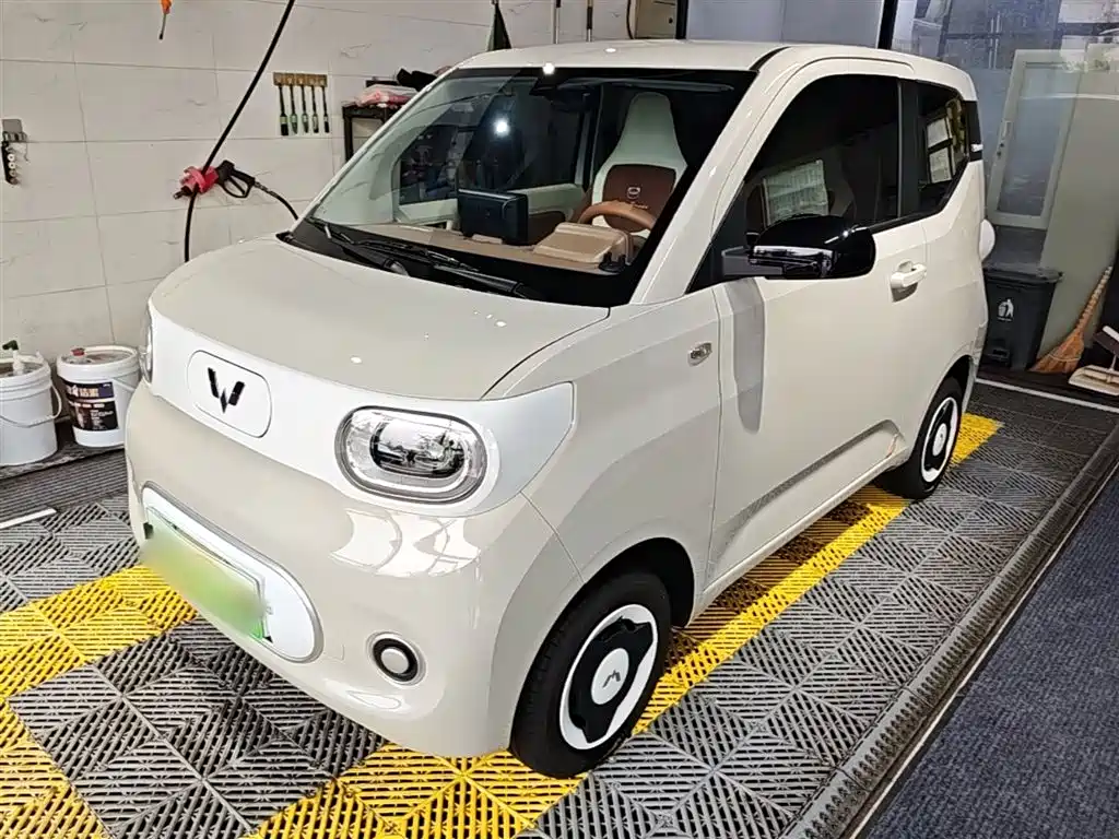 Wuling MINIEV 2025