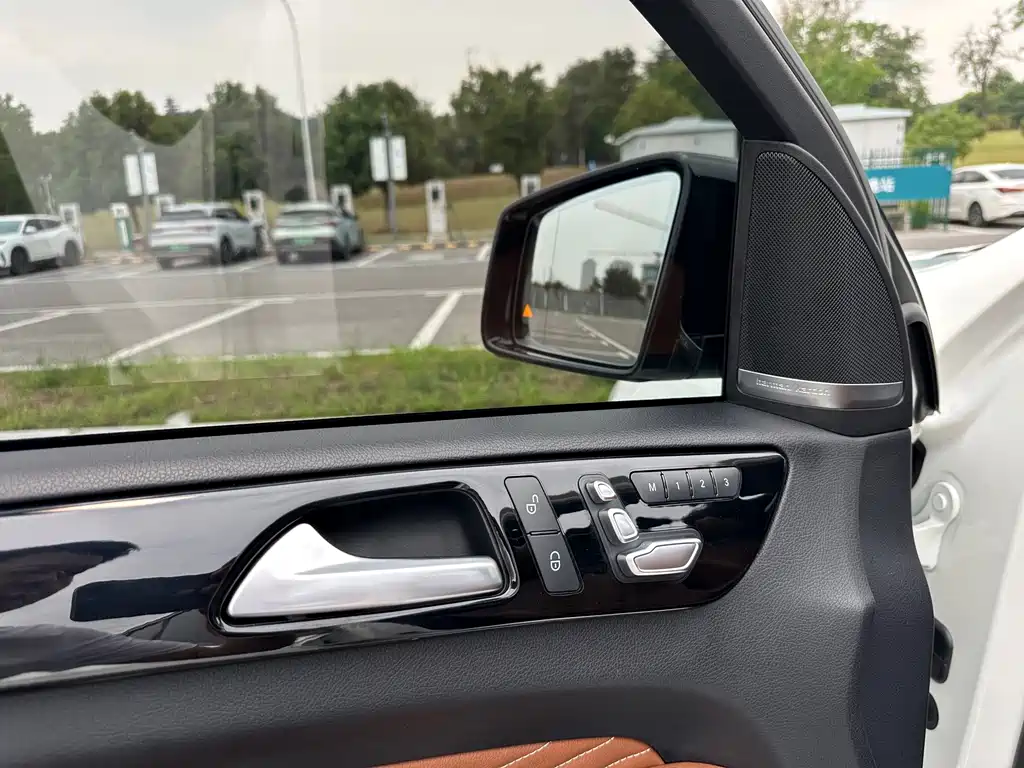 Mercedes-Benz GLE Coupe — миниатюра 32