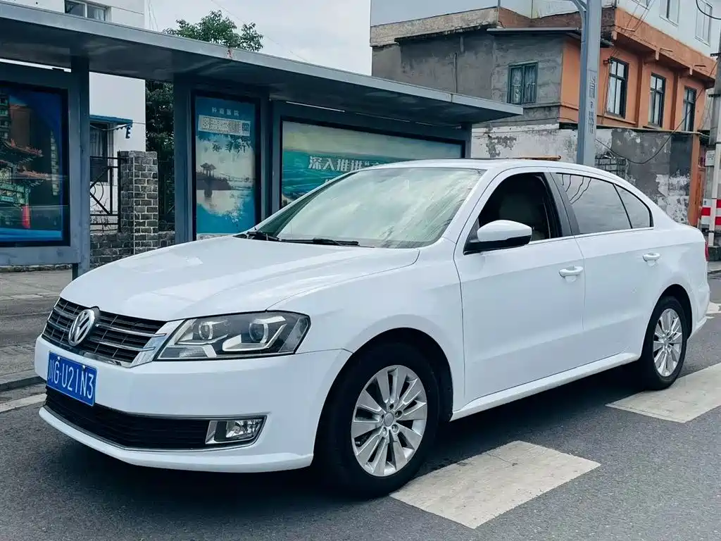 Volkswagen Lavida 2014