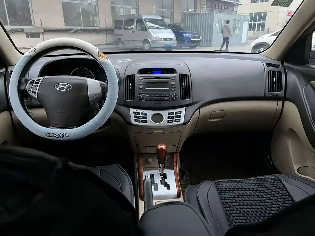 Hyundai Elantra 2010 1.6L AT GL