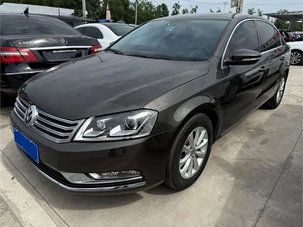 Volkswagen Magotan 2015