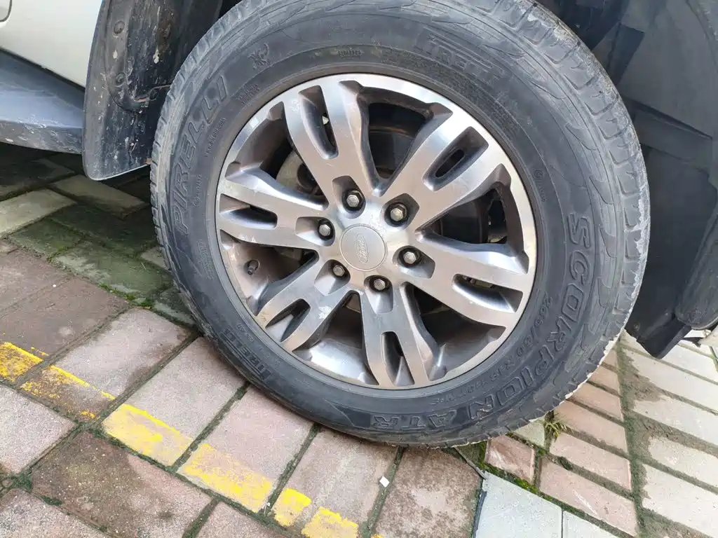 Ford Everest — миниатюра 24