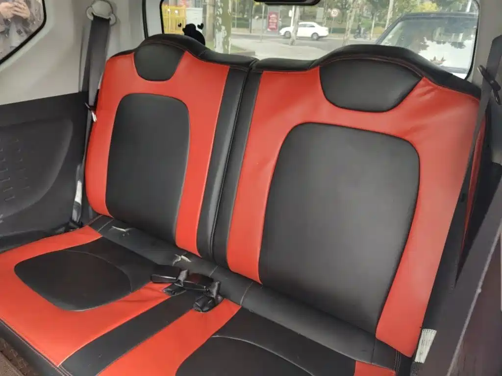 Wuling MINIEV — миниатюра 13