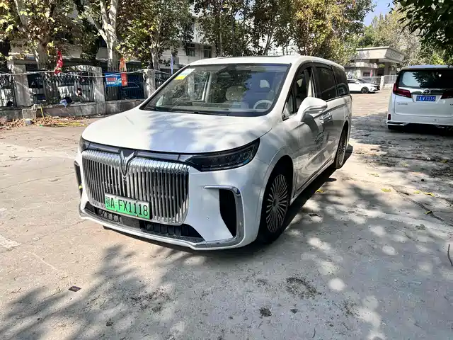 LANTU AUTOMOBILE LANTU DREAMER 2024