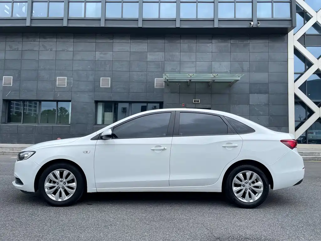 Buick Excelle 2021 1.5L AT Elite