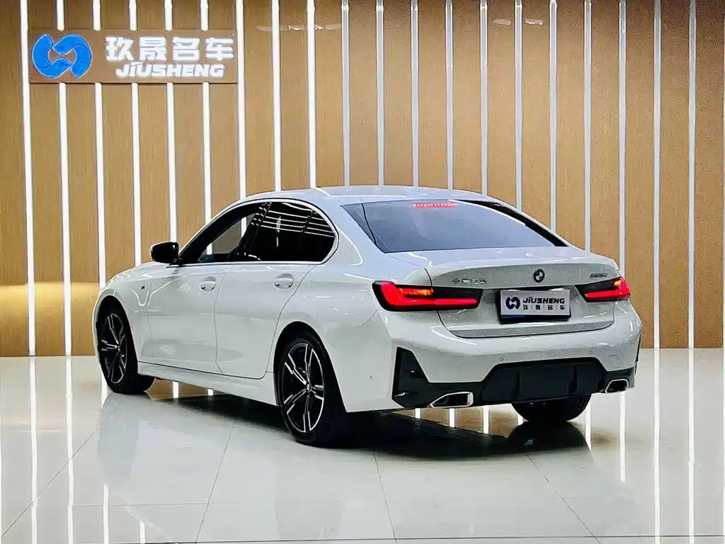 BMW 3 Series 3 2023 325i M Sport
