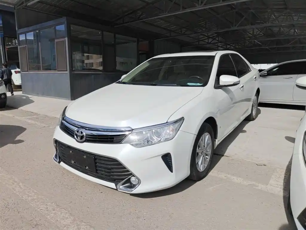Toyota Camry 2017