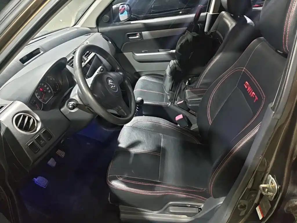 Suzuki Swift — миниатюра 15