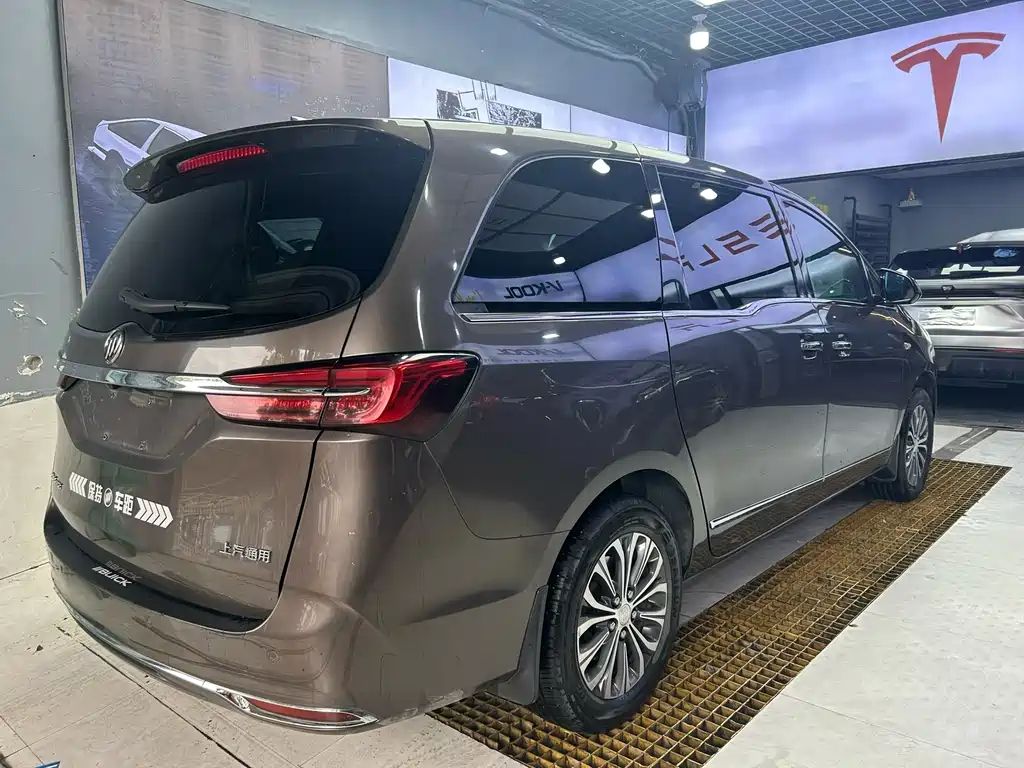 Buick GL8 2020 652T Luxury