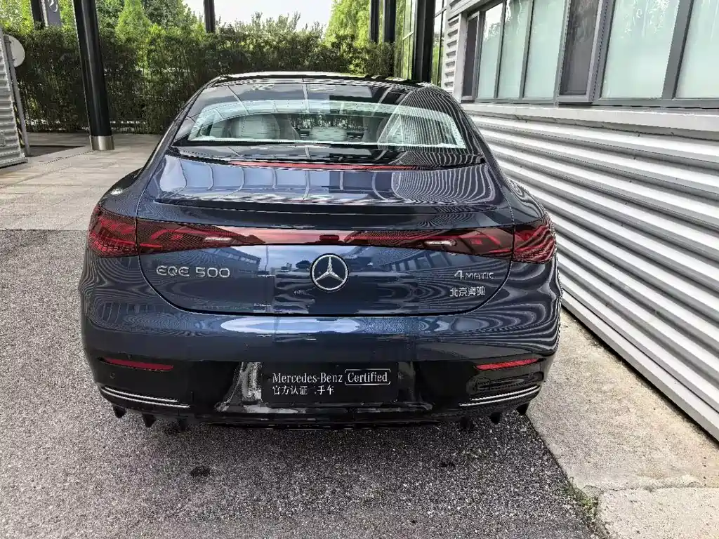 Mercedes-Benz EQE 2025 500 4MATIC