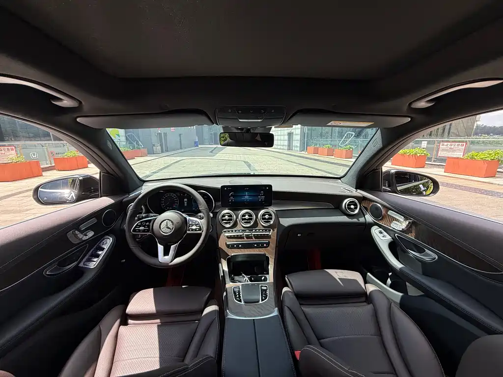 Mercedes-Benz GLC 2020 GLC 300 L 4MATIC
