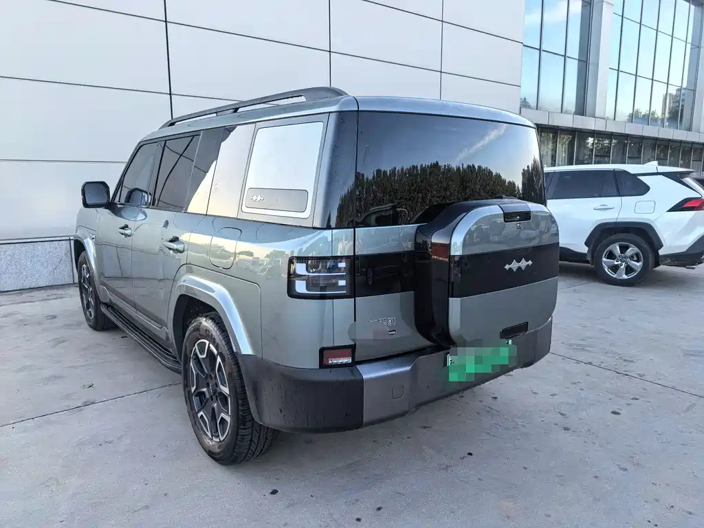 Fangchengbao Leopard 7 7 2025 200KM Max