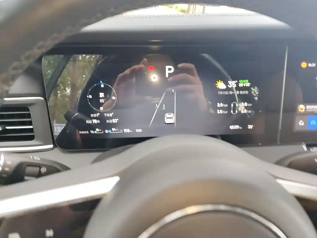 Li Auto ONE 2021 6 мест