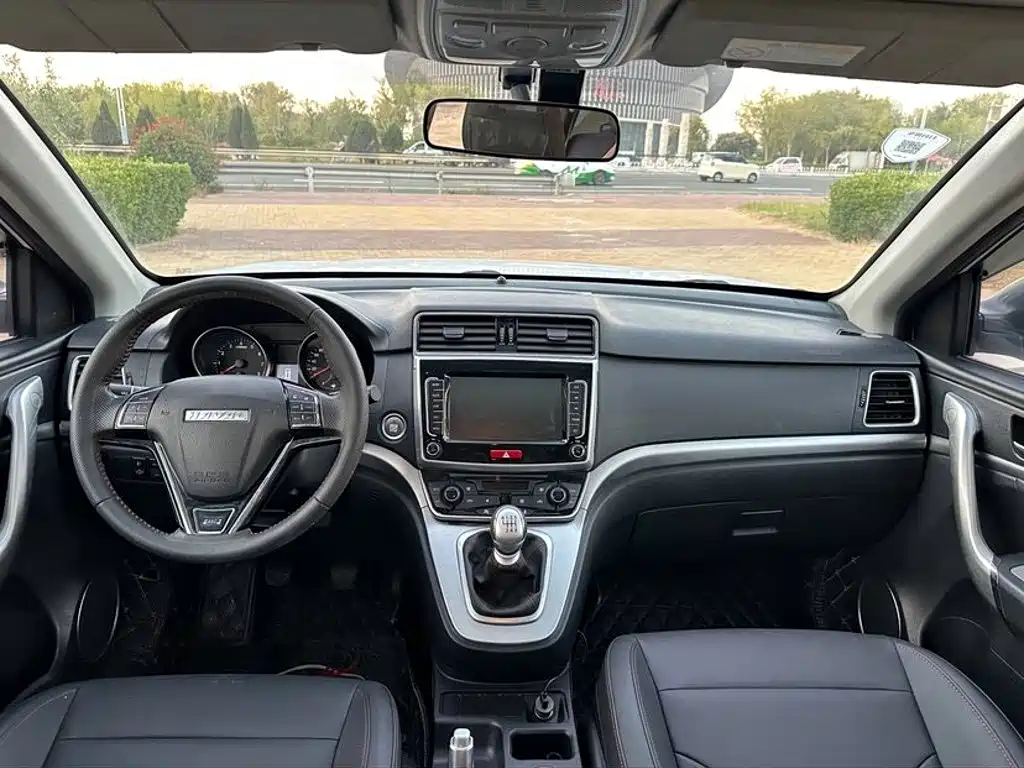 Haval M6 — миниатюра 9