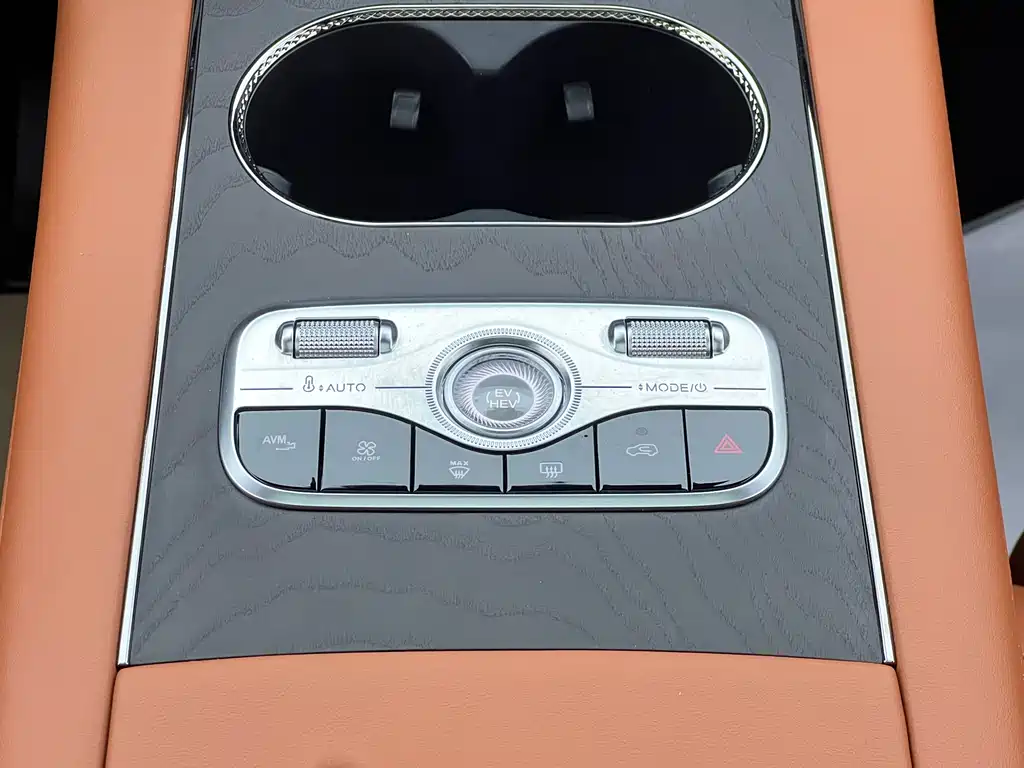 EXEED XINGTU LANYUE C DM