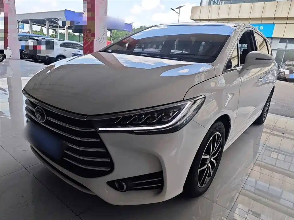 BYD SONG MAX